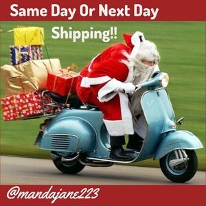 FAST SHIPPING CLOSET!!